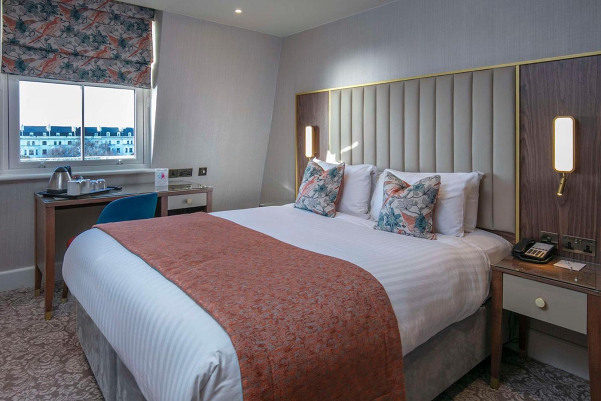 Отель Voco The Clifton Folkestone By Ihg Экстерьер фото