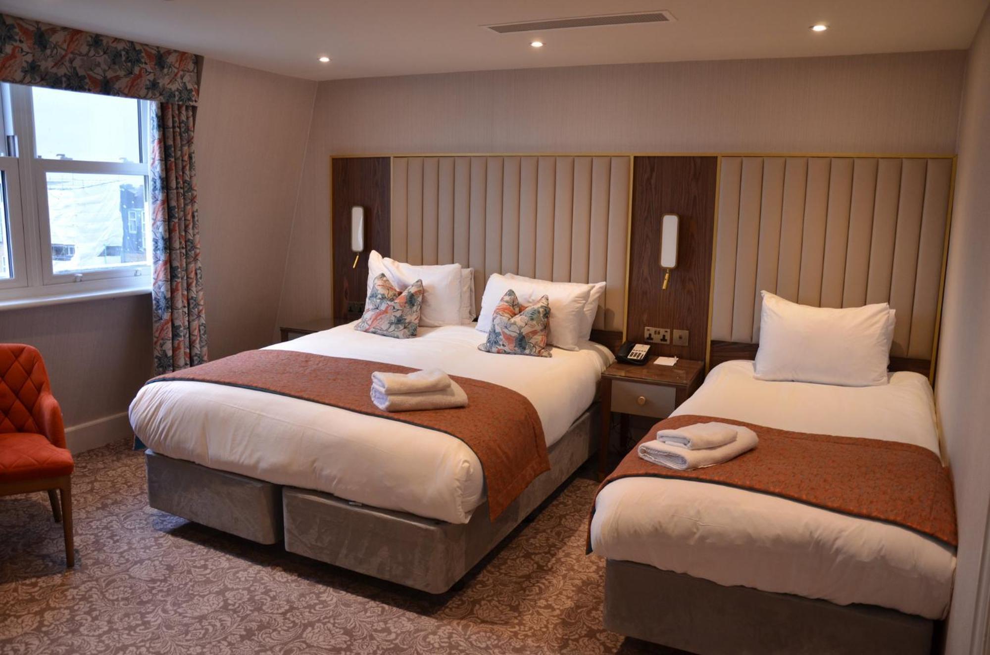 Отель Voco The Clifton Folkestone By Ihg Экстерьер фото