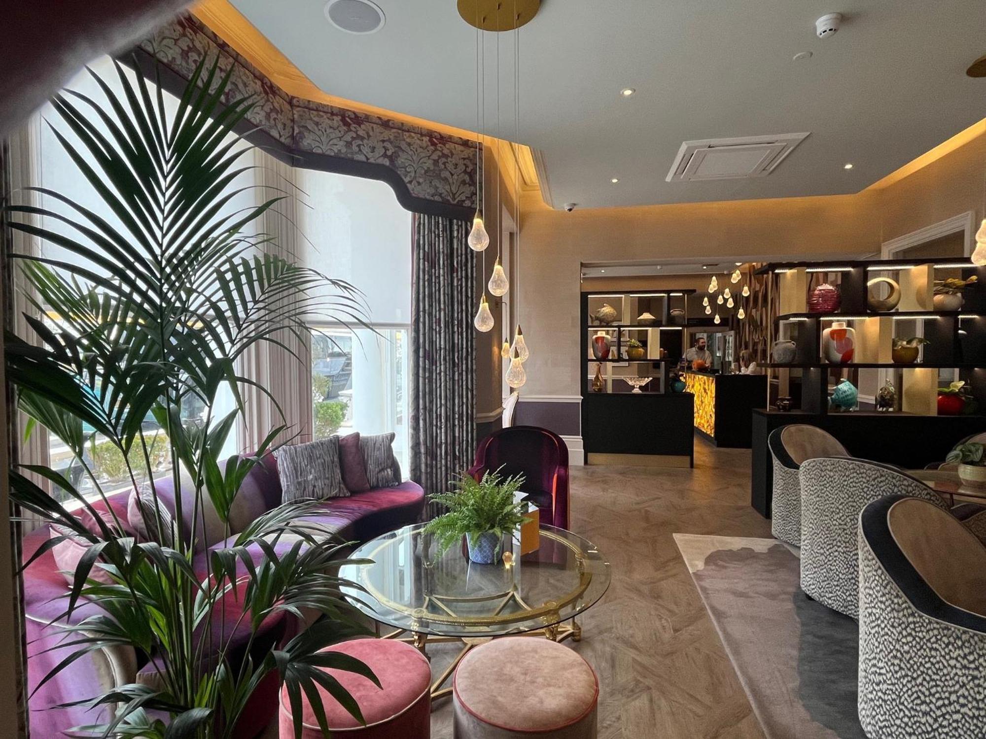 Отель Voco The Clifton Folkestone By Ihg Экстерьер фото