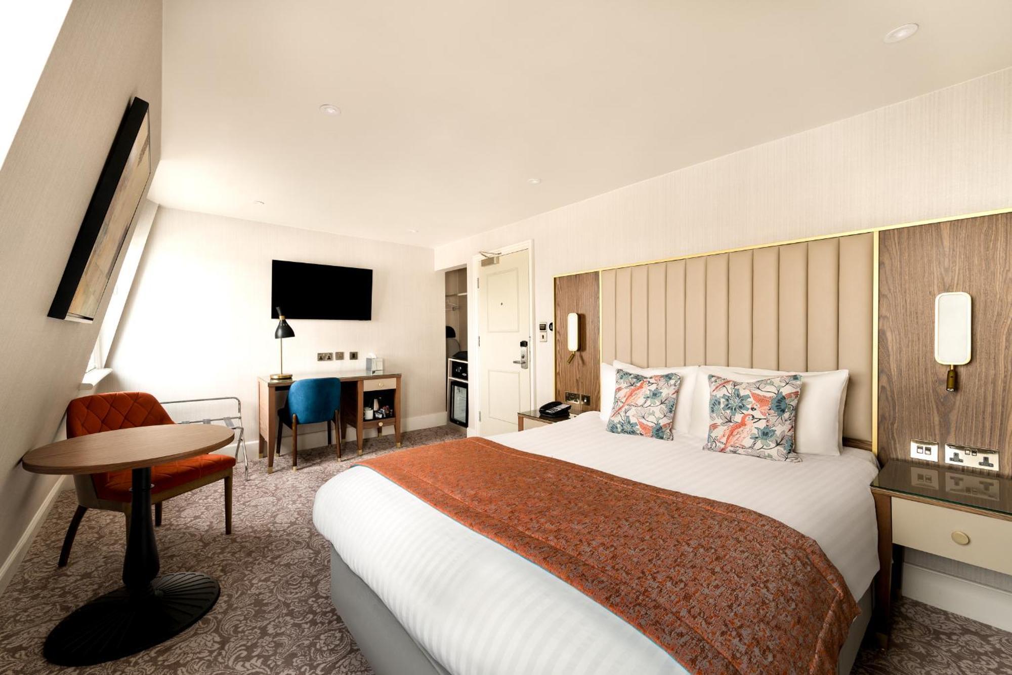 Отель Voco The Clifton Folkestone By Ihg Экстерьер фото