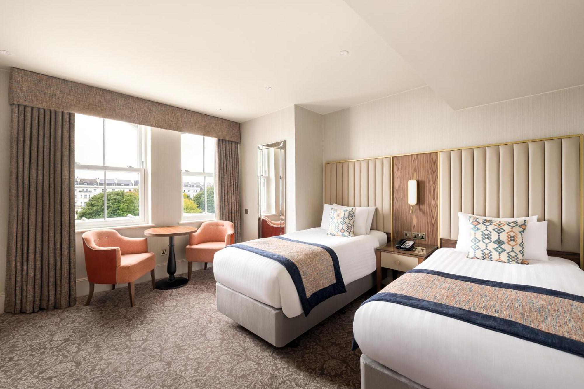 Отель Voco The Clifton Folkestone By Ihg Экстерьер фото