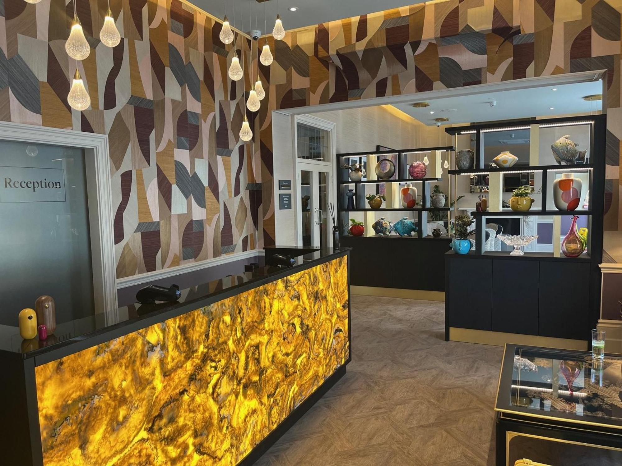 Отель Voco The Clifton Folkestone By Ihg Экстерьер фото