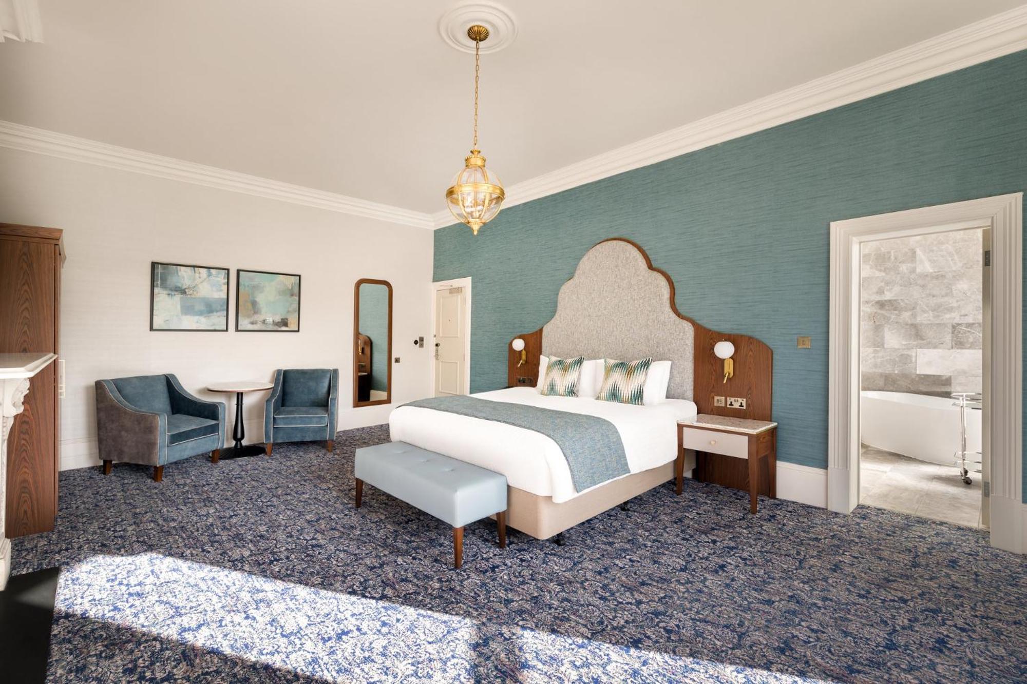 Отель Voco The Clifton Folkestone By Ihg Экстерьер фото